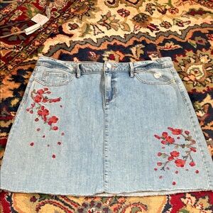 Floral Embroidered Denim Mini Skirt